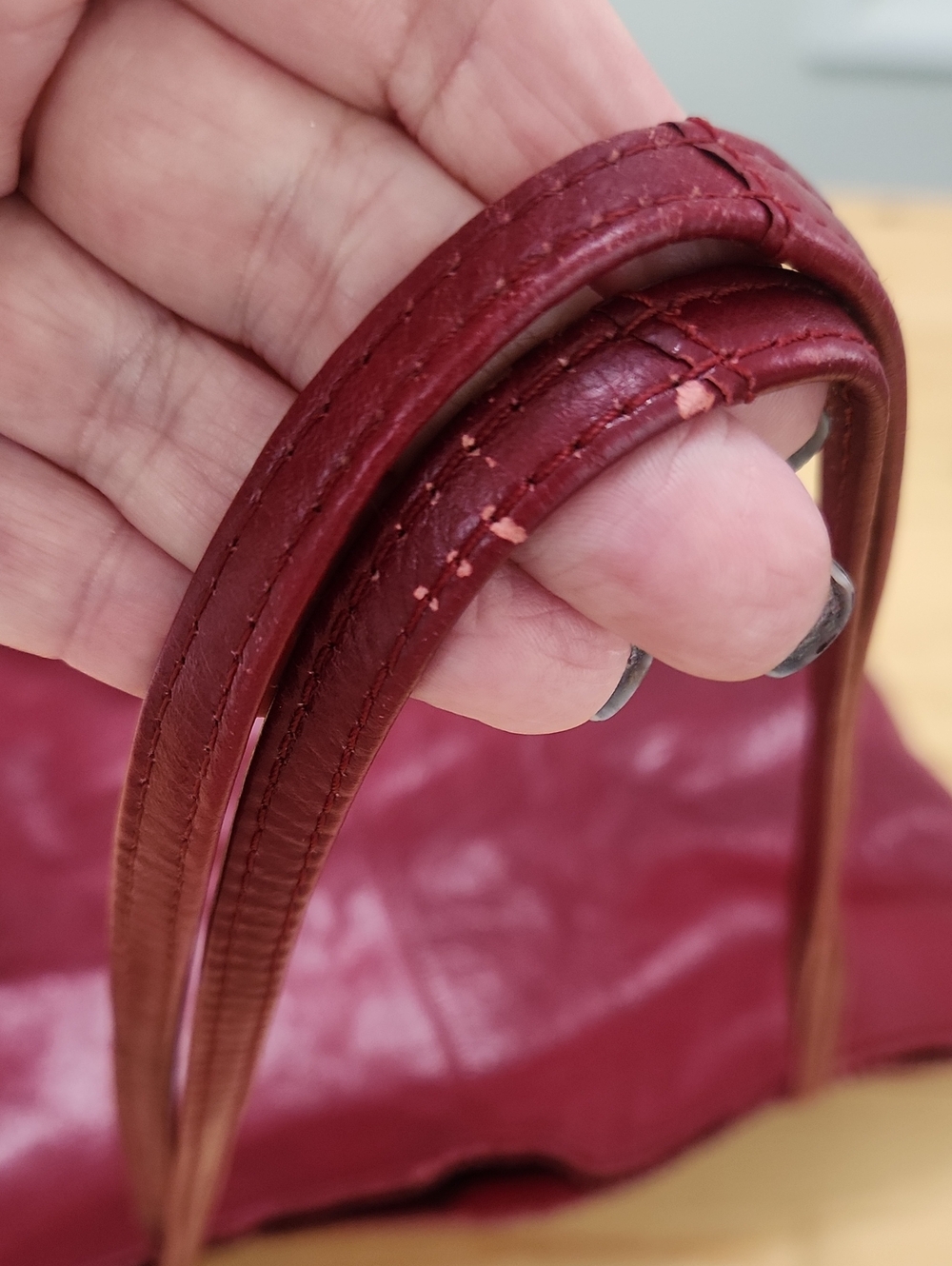 Latico Leathers Brigitte Red Full Grain Leather Scalloped Shoulder Tote Bag - Picture 10 of 16